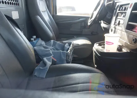 2011 GMC Savana Cargo Van Work Van from USA, damaged, VIN 1GTW7GCA5B1902482